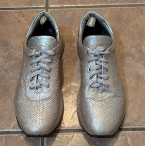 Officine Creative women's Italian leather Race sneakers size 36